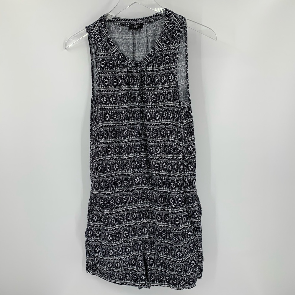 Loft black white circle romper shorts sleeveless X-Small